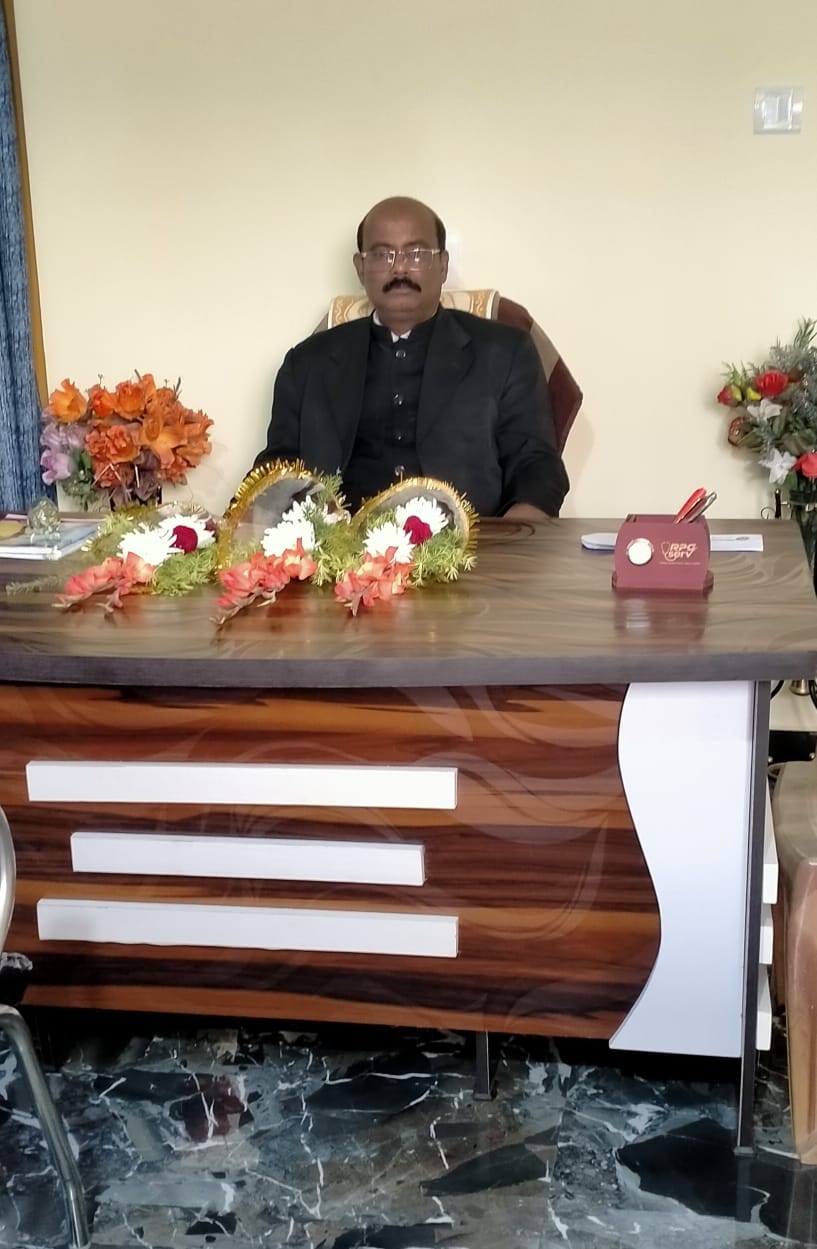 principal-image